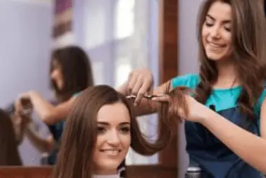 aplicando los conocimientos de la peluquería 2024